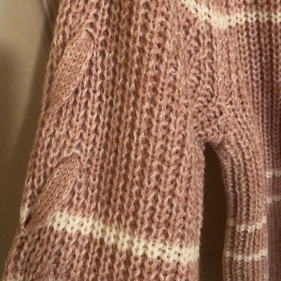 Sweater - Picture 3 of 3